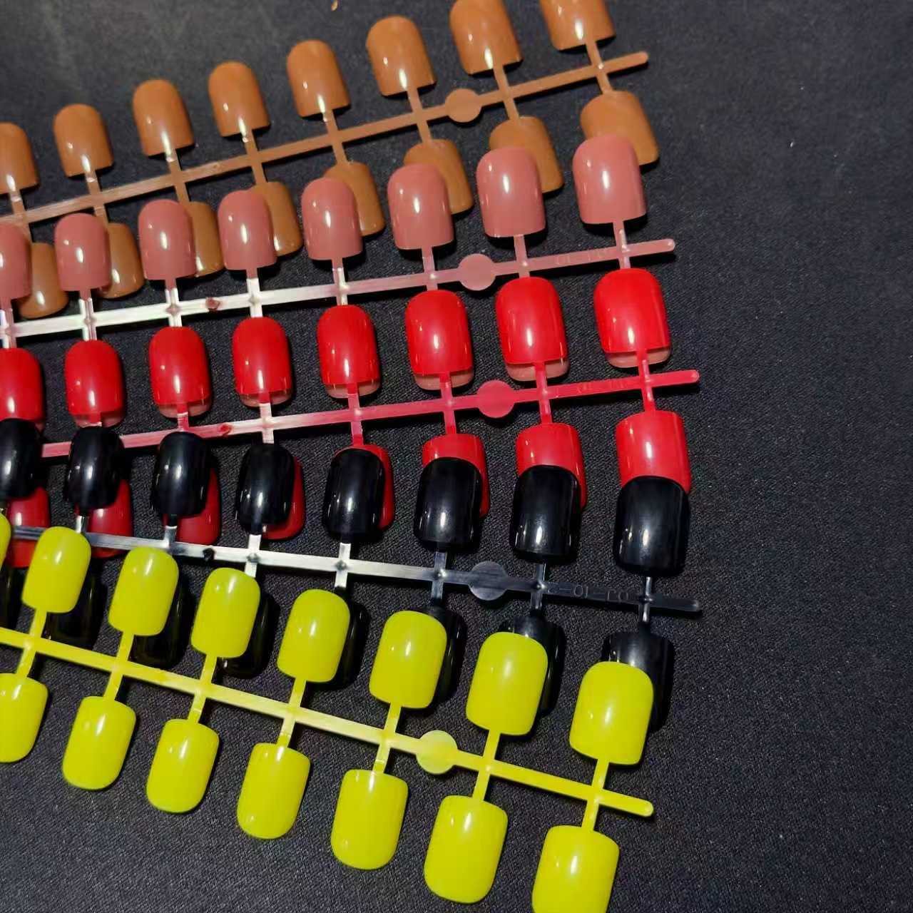 Elegante Press-On Nagelverlängerungen Brehn