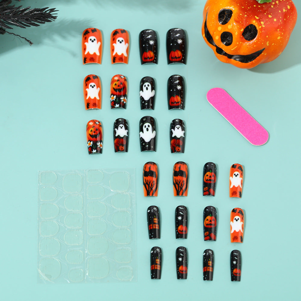 Kreative Halloween Kunstnägel mit Geister- und Kürbismotiv Brehn