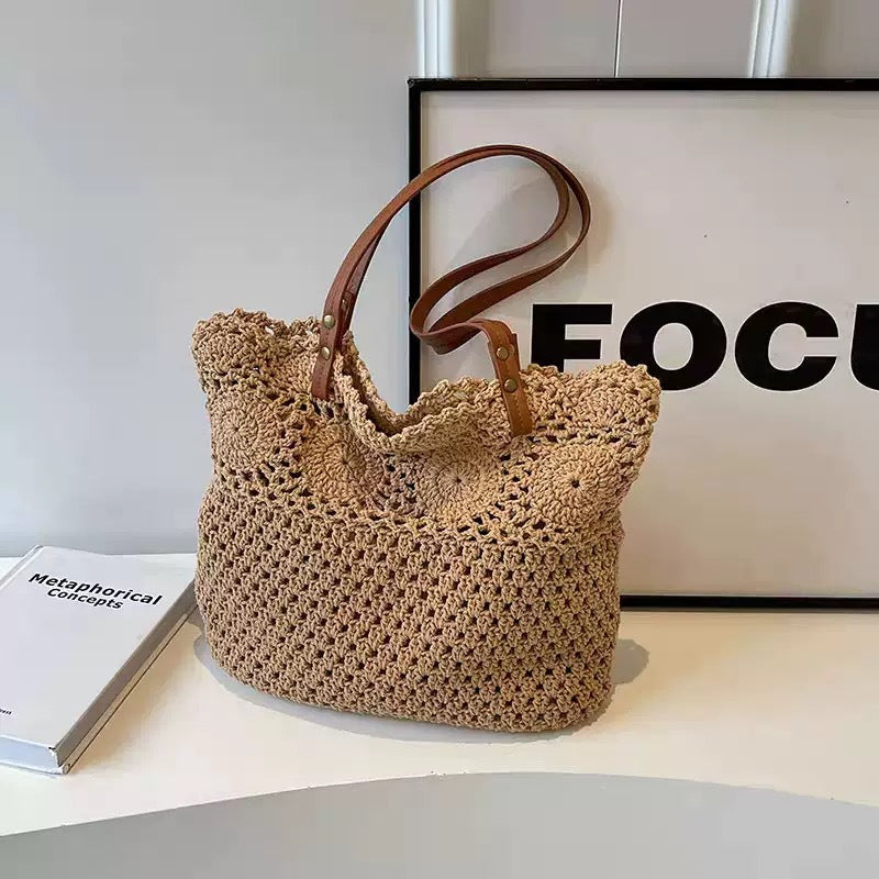 Häkel-Handtasche mit Langlebigen Ledergriffen Brehn