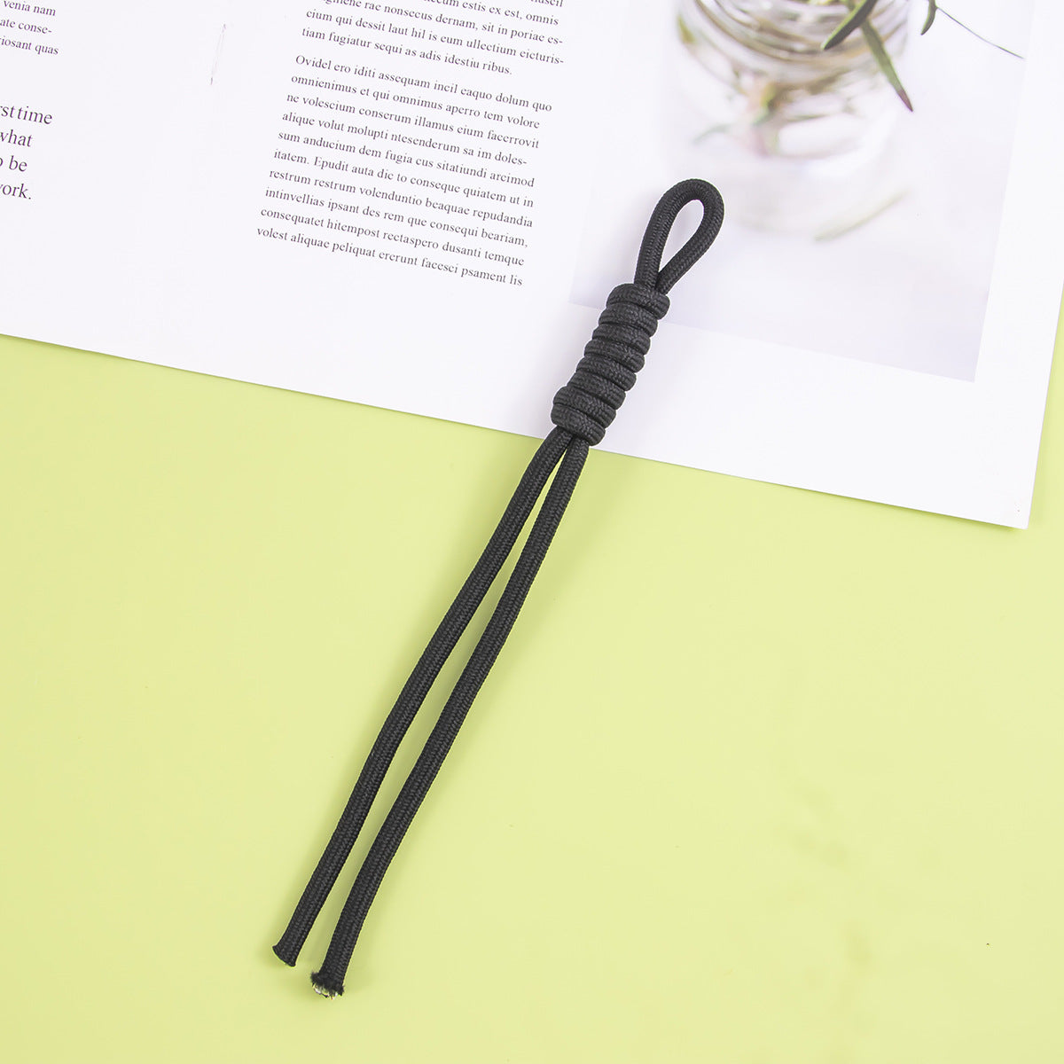 Dekorativer Paracord-Schlüsselanhänger-Schleife Brehn