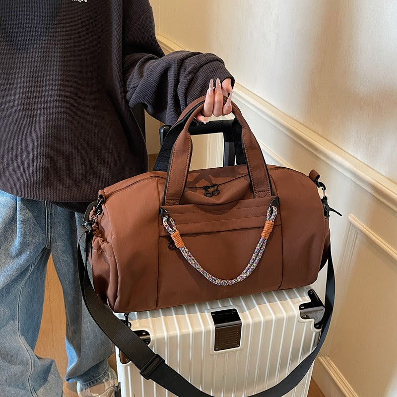 Vielseitige Reisetasche mit mehreren Taschen Brehn