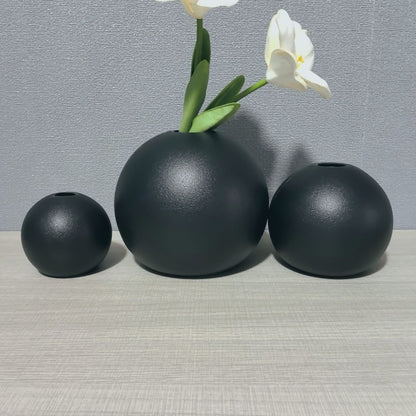Minimalistische Keramiksphärenpflanzer Brehn
