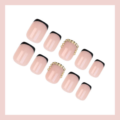 Luxus Kunstnagel Set mit Glitzer und detaillierten Designs Brehn