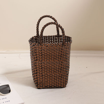 Moderne Basttasche mit Stilvollem Design Brehn