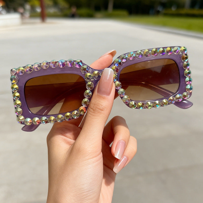 Dekorativer mit Strass besetzter Sonnenbrille Brehn