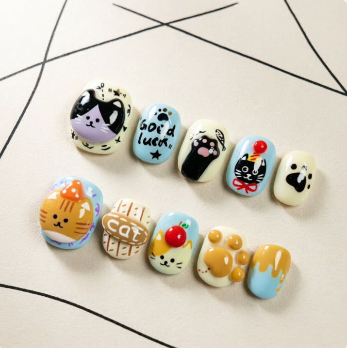 Künstlerische Nagelkunst Brehn