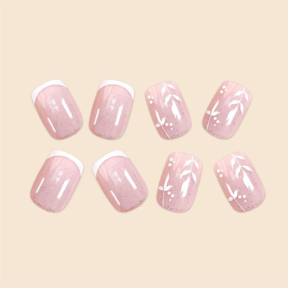 Elegante Gel-Nagelkunstverlängerungen