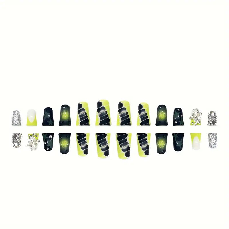 Kreative Stern-Verzierte Press-On Nagelkunst Brehn