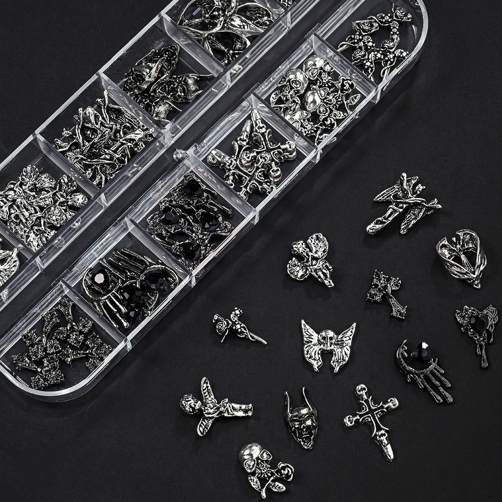Dekorative Metall-Nagelkunst Charms