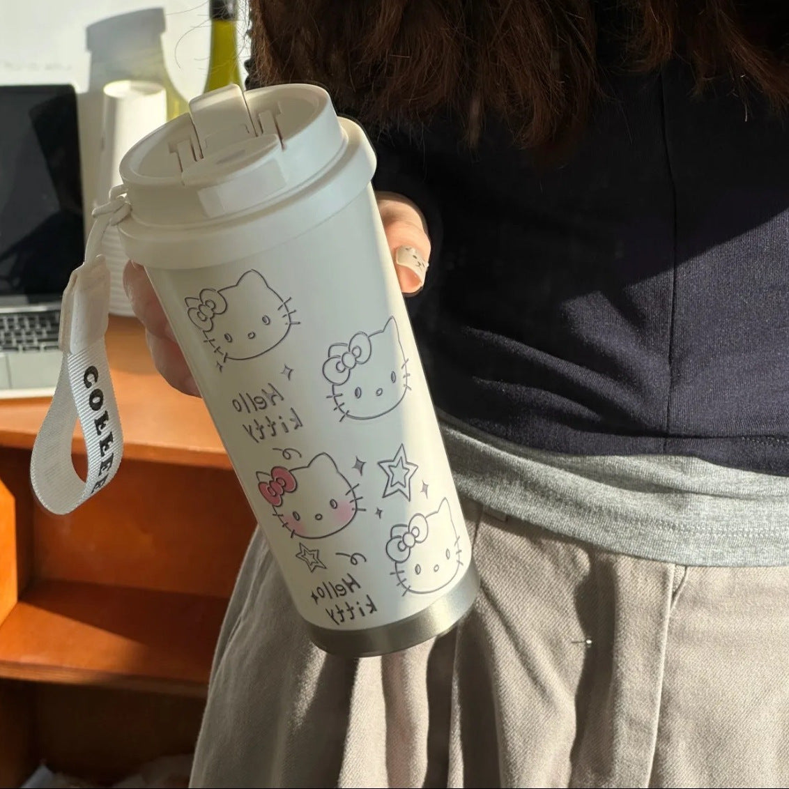Damen Isolier-Trinkbecher mit süßem Hello Kitty Design Brehn