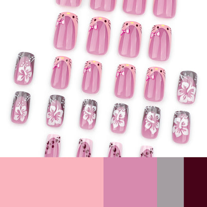 Kunstvolle Nageldesigns mit floralen Akzenten Brehn 1789124010
