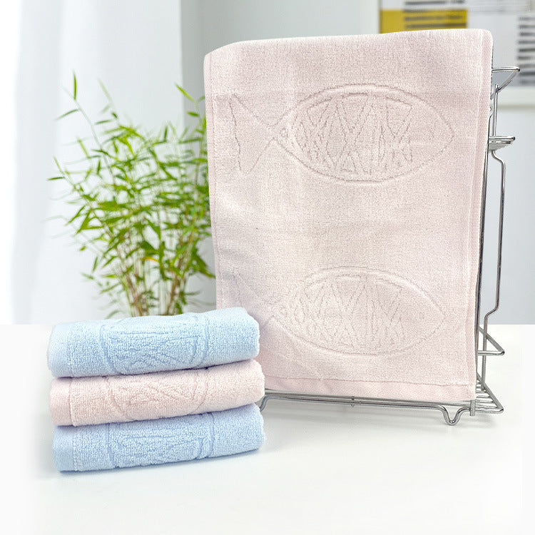 Luxuriöses Frottee Handtuchset Mit Verspieltem Fischmotiv Brehn