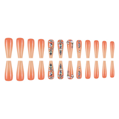 Kristall-verzierte Stiletto-Nagelerweiterungen Brehn