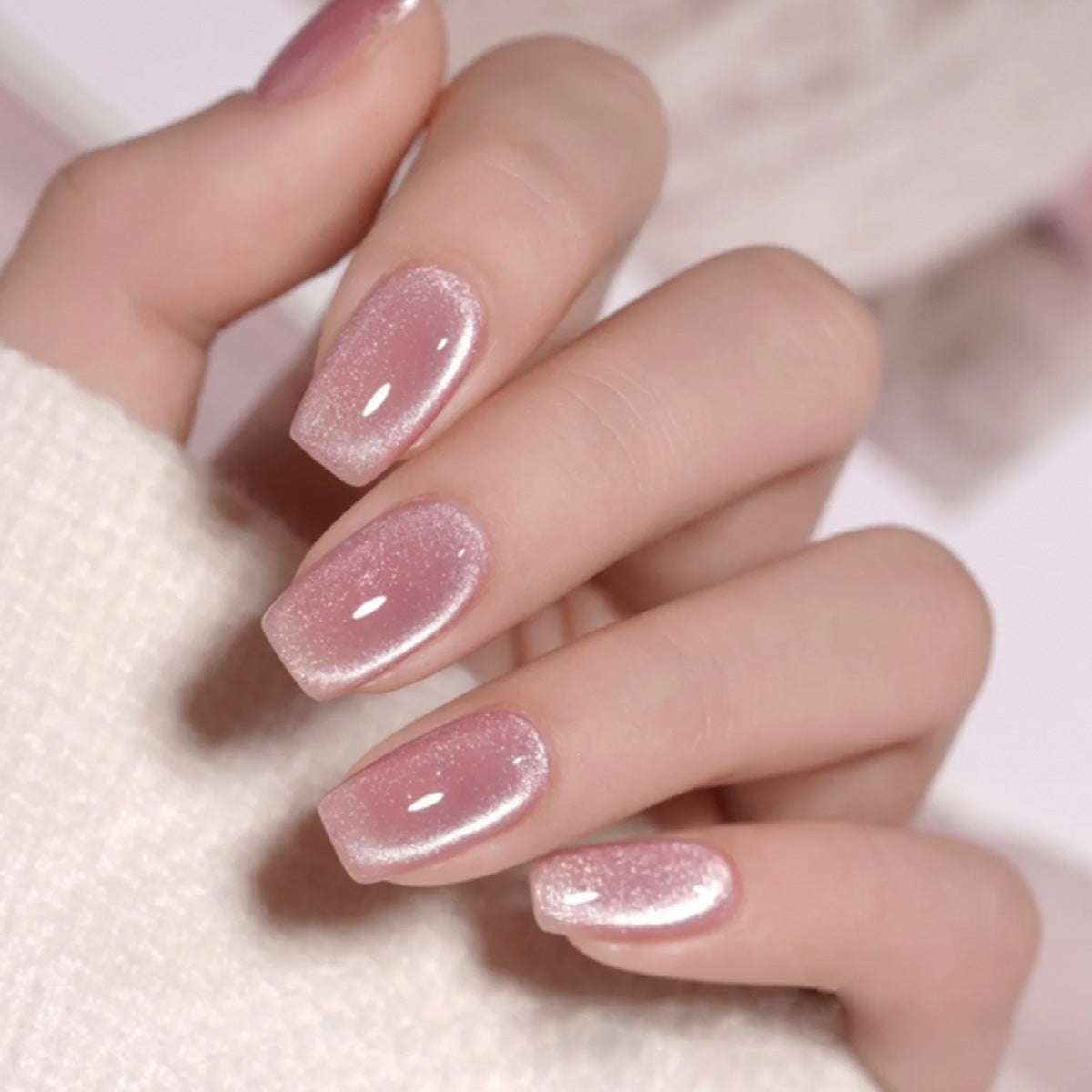 Glänzendes Ombre Nagelkunst Brehn