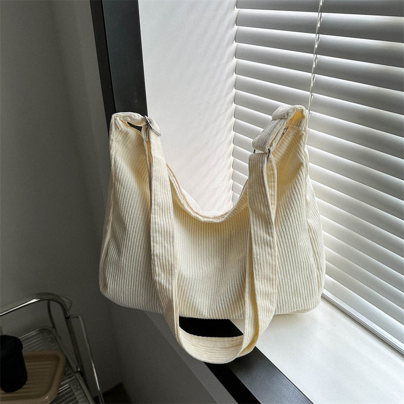 Moderne Hobo Schultertasche Brehn