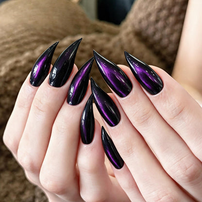 Künstlerisches Stiletto Press-On Nagelset mit glänzendem Finish Brehn