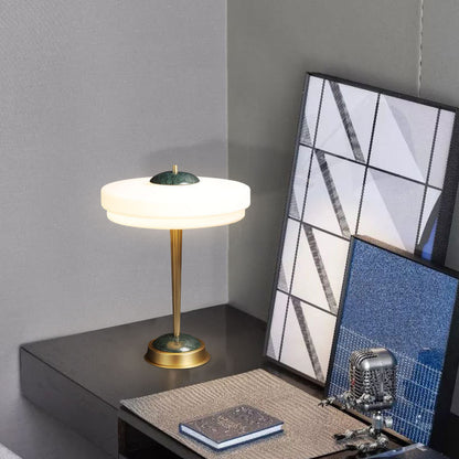 Elegante Art Deco Tischlampe