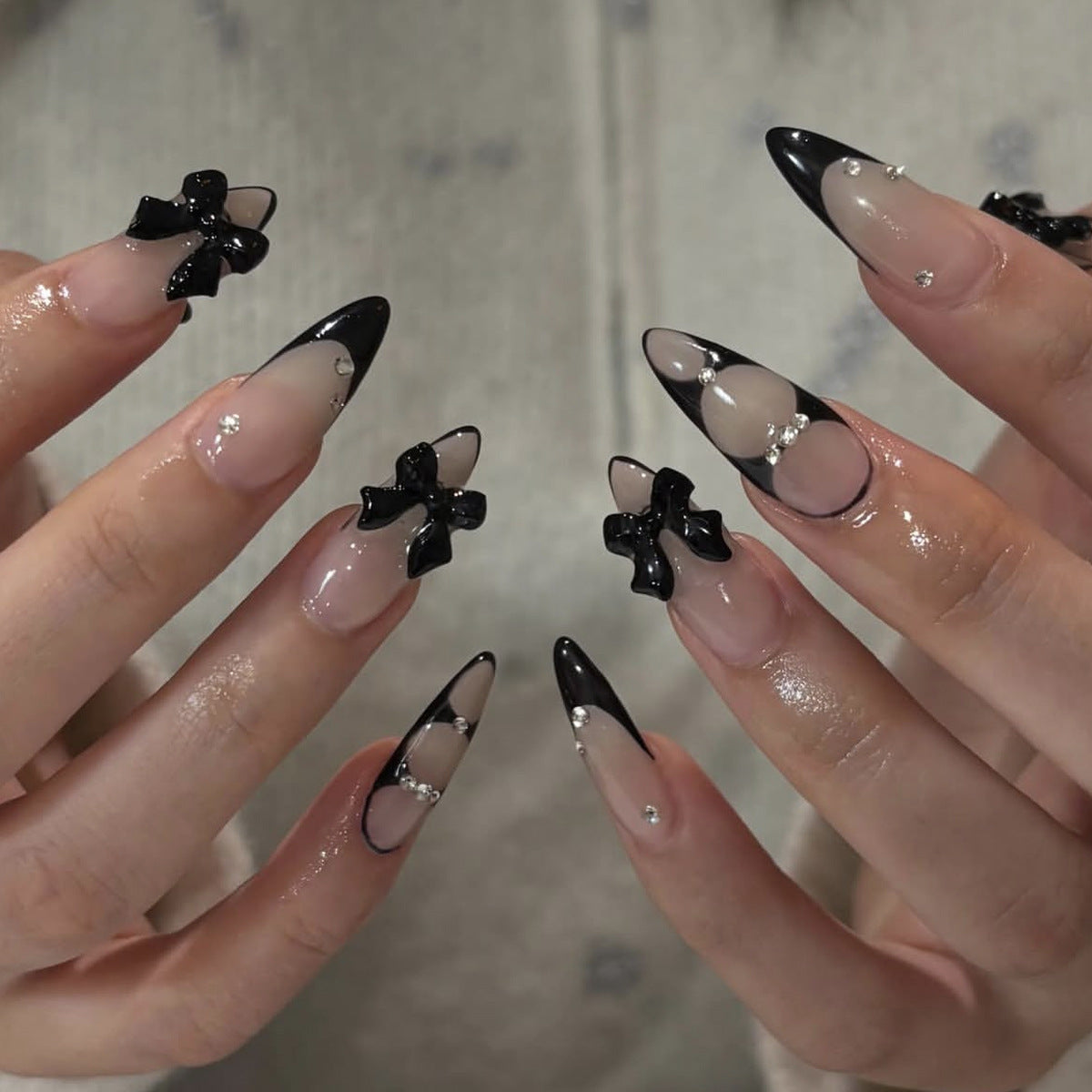 Künstlerische Stiletto-Nagelkunstverlängerungen Brehn