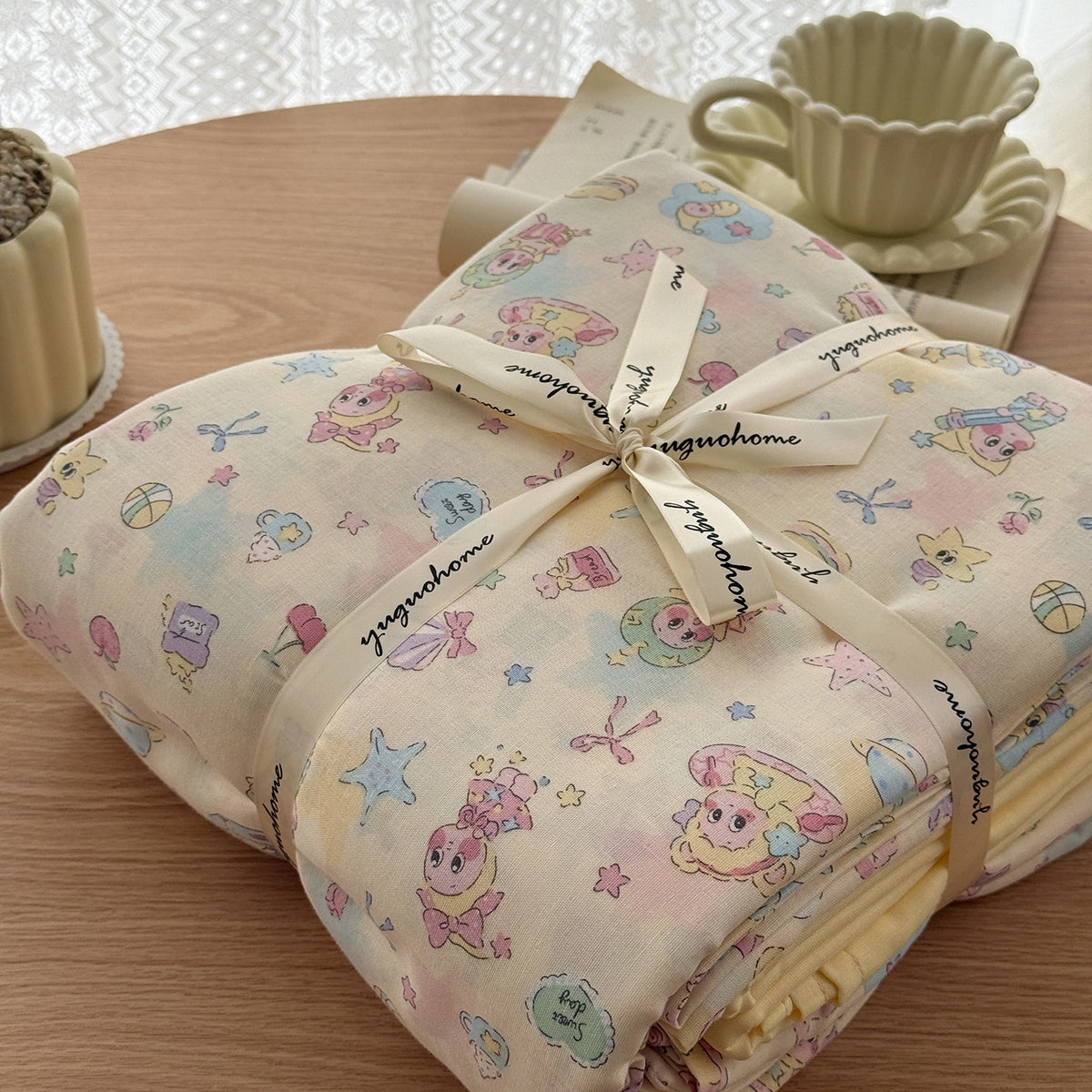 Blumenmuster Baumwolle-Leinen Bettbezug Geschenkset mit wendbarem Finish und tiefen Eckbändern