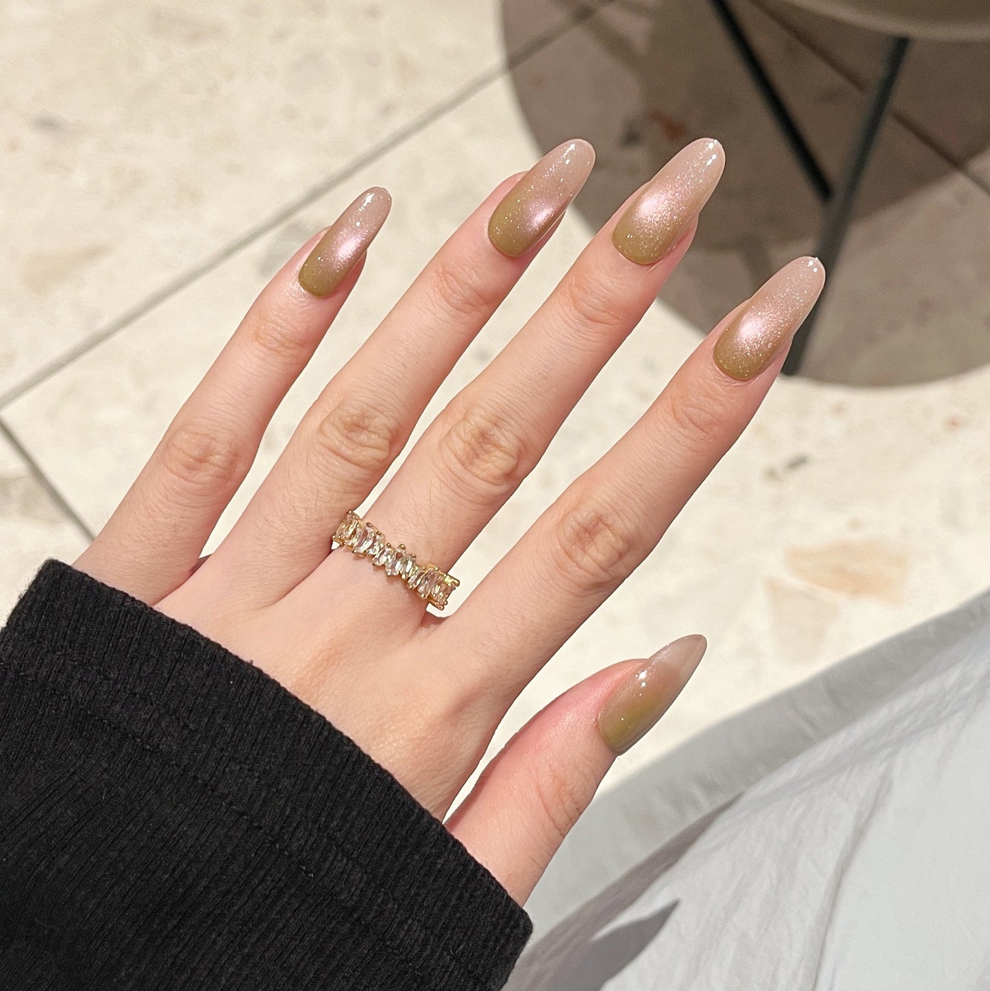 Glamouröse Ombre Press-On Nagelverlängerungen Brehn
