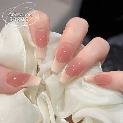 Glänzendes French Tip Press-On Nagelset Brehn