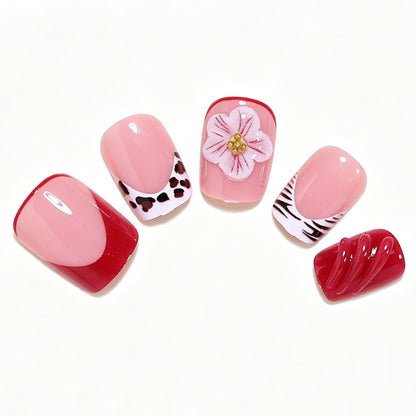 Dekoratives florales Press-On-Nagelkunst-Set Brehn