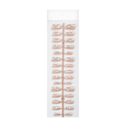Press-On Nail Art Brehn