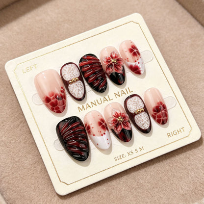 Künstlerisches blumenverziertes Press-On Nagelset