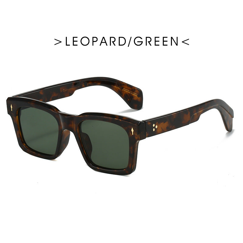 Damen moderne Sonnenbrille im claro-geometrischen Design Brehn