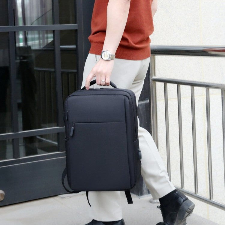 Schlanker professioneller Laptop-Rucksack Brehn
