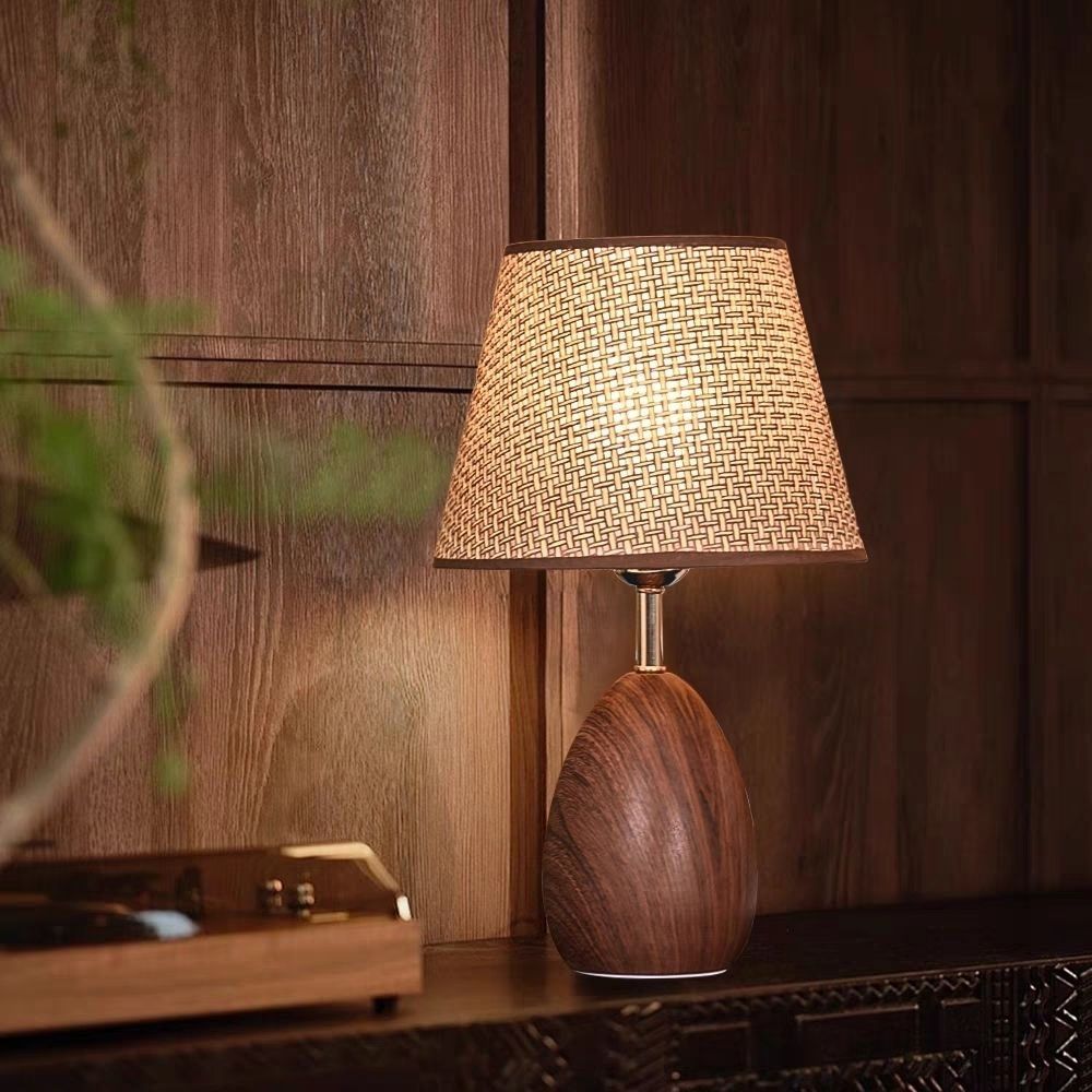 Heimdekorative Tischlampe
