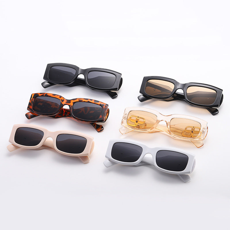 Damen modische quadratische Sonnenbrille mit luxuriösen Rahmenakzenten Brehn
