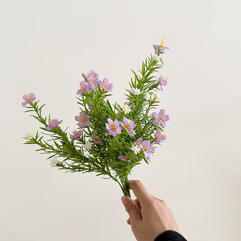 Realistischer Blumenstrauß