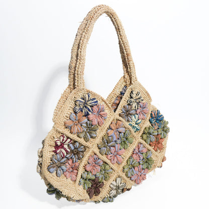 Handgefertigte Umhängetasche mit Floralen Zierstickereien Brehn