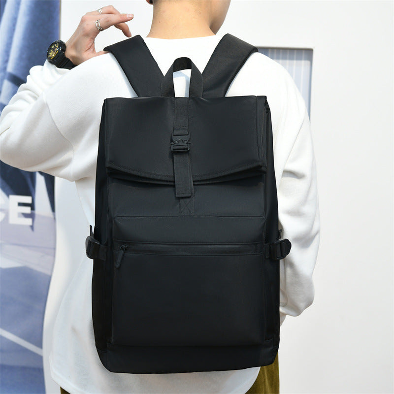 Rucksack mit Praktischem Rolltop-Verschluss Brehn