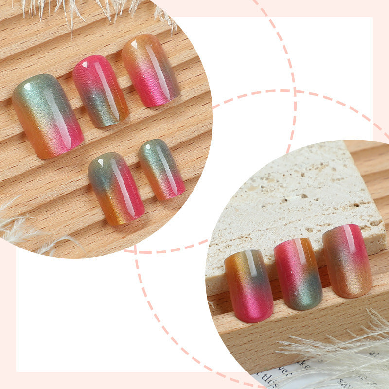 Kunstnagelset mit farbverlaufendem Design Brehn