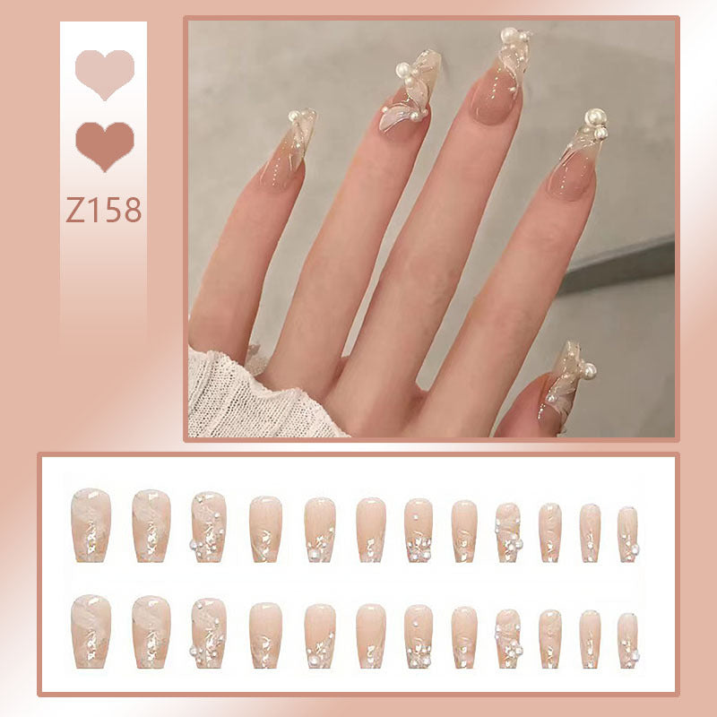 Glamouröse Nageldesigns Brehn
