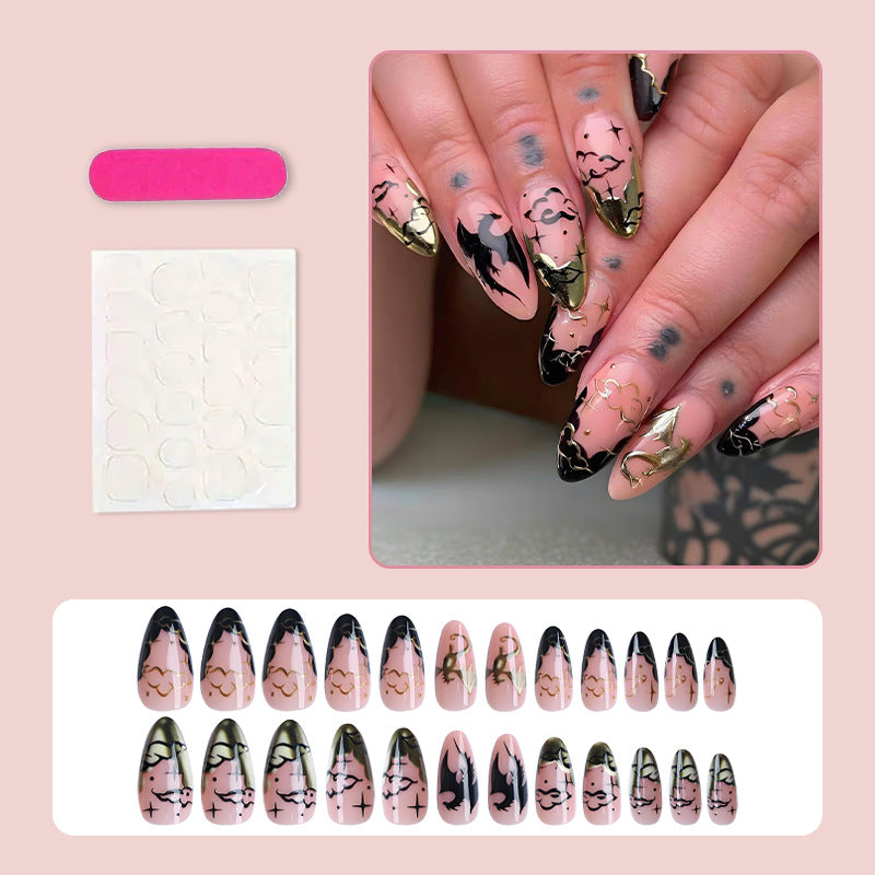 Kunstnagelset mit glamourösen Halloween-Designs Brehn