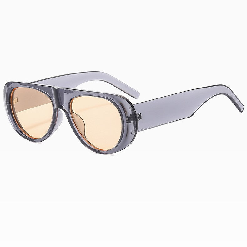 Zeitgenössische Überdimensionierte Schildbrille Brehn
