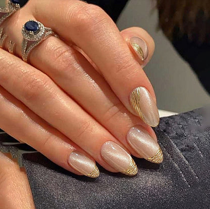 Stylisches Dekoratives Press-On Nagelset Brehn