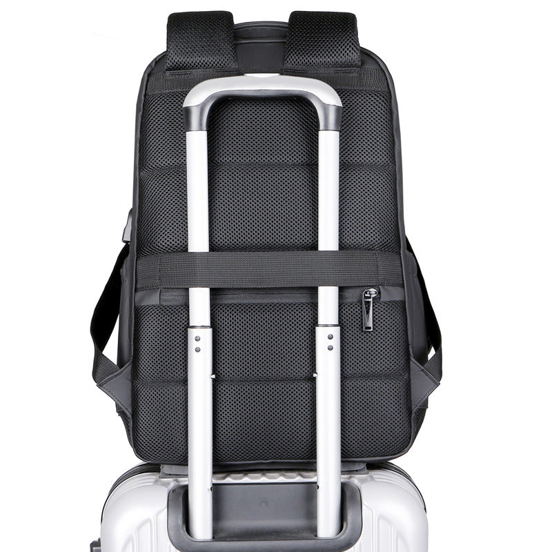 Technologisch verbesserter Multi-Fach Rucksack Brehn