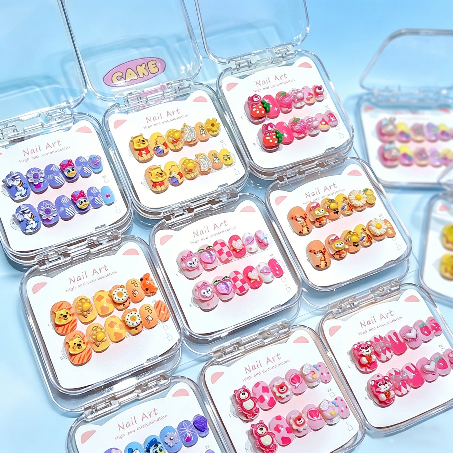 Benutzerdefiniertes cartoon-inspiriertes press-on Nagelkunst-Set Brehn