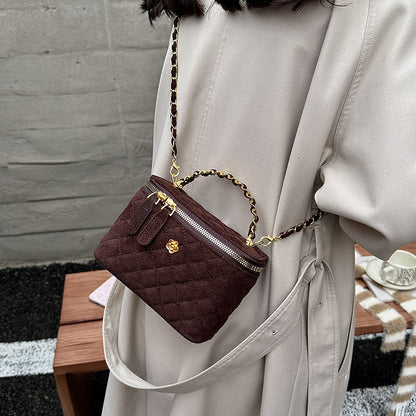 Elegante gesteppte Mini-Handtasche