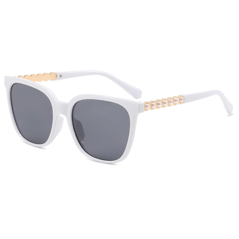 Damen Oversize-Sonnenbrille mit eleganter Perlenschmuck-Verzierung Brehn