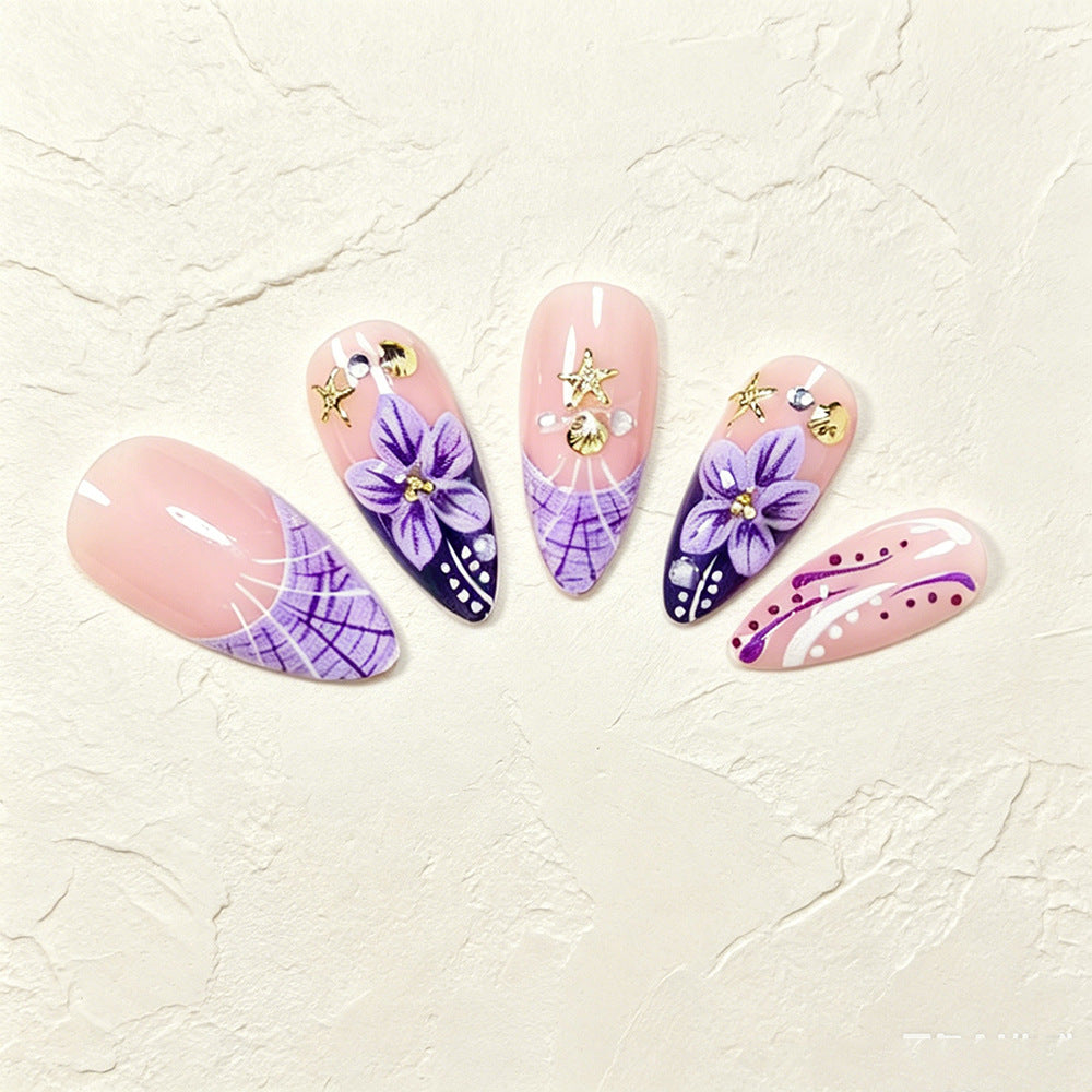 Dekorative Florale Stiletto Nagelkunst Brehn