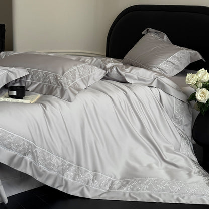 Satin Bettwäsche Set mit zartem Weinembroidery und tiefem Spannbetttuch