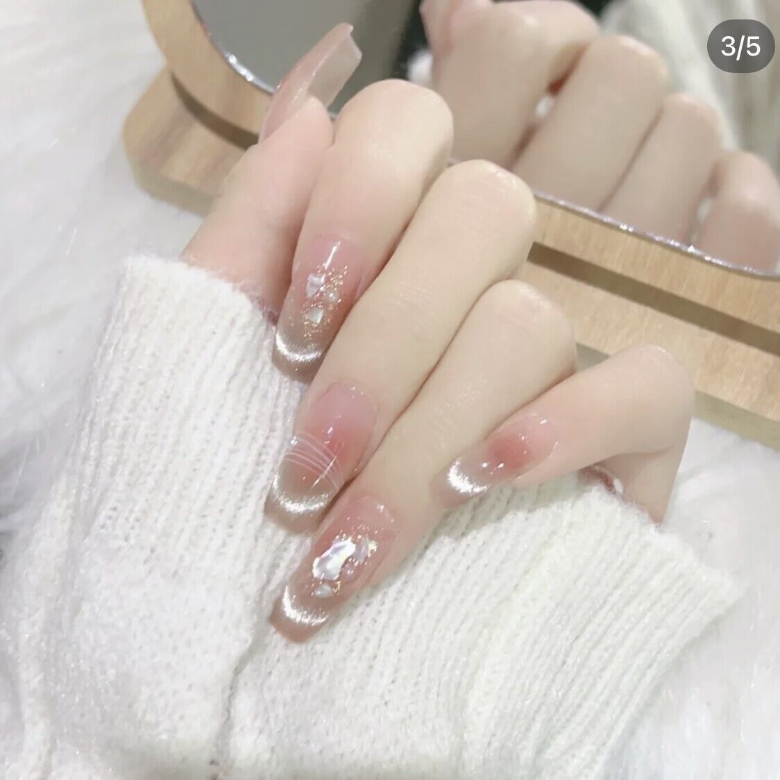 Elegantes Press-On Nagelkunst-Set mit glitzernden Spitzen Brehn