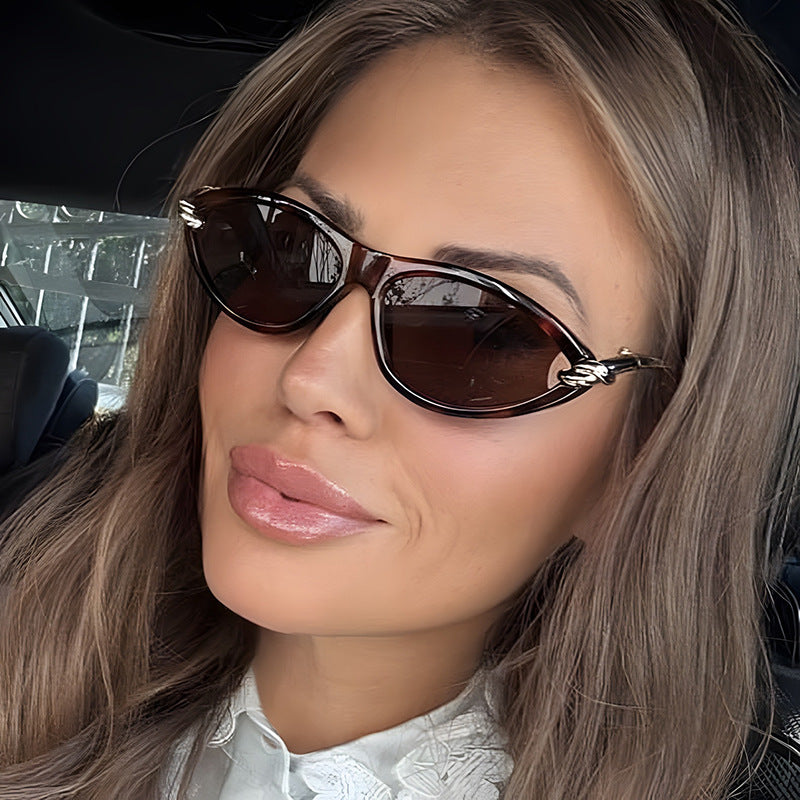 Damen Cat-Eye Sonnenbrille mit elegantem Metallrahmen und schützendem UV-Filter Brehn