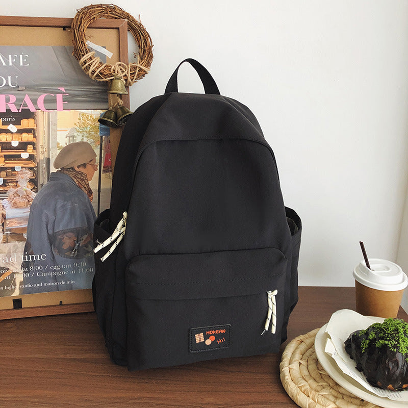 Leichter lässiger Schulrucksack
