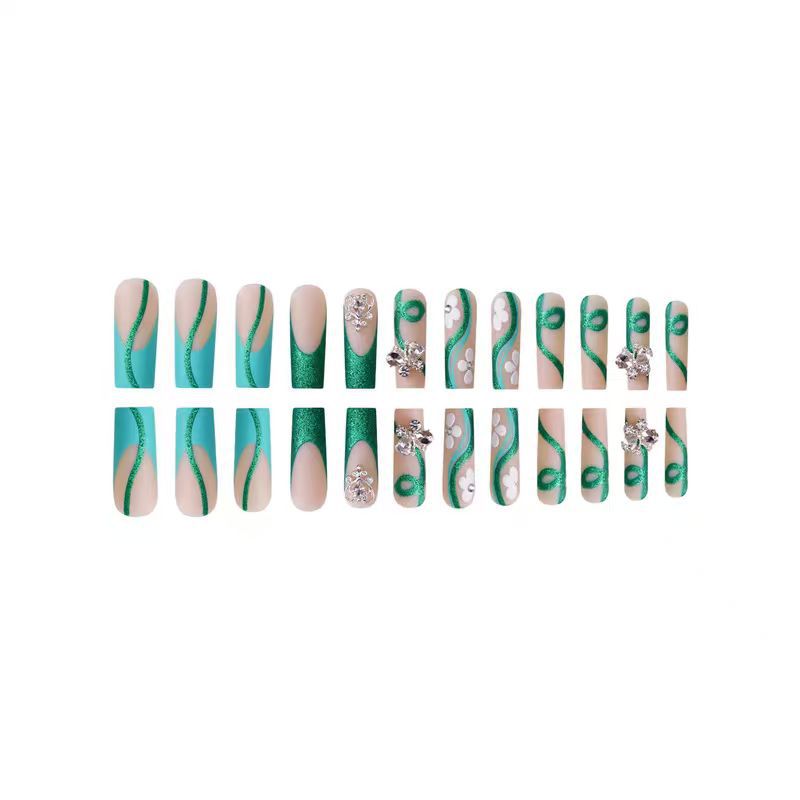 Glamouröse Glitzer-Nagelkunst-Verlängerungen Brehn